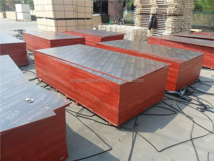 Ván ép cốp pha phủ phim 18mm để sử dụng trong xây dựng