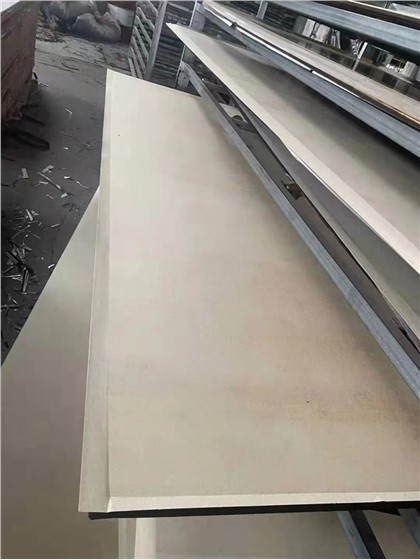 Ván ép xây dựng phủ phim chất lượng cao 18mm